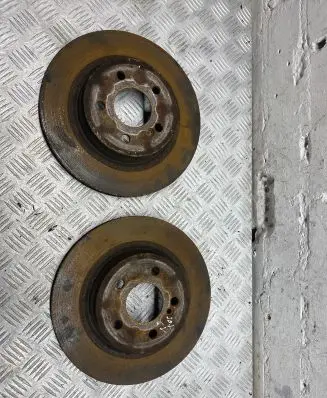 Mercedes-Benz E C207 W207 Rear brake disc