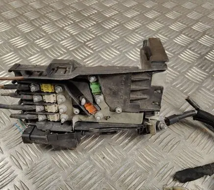 Citroen C4 Aircross Battery control module 9666527580