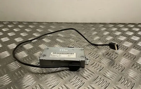 Jaguar XF X250 USB control unit 