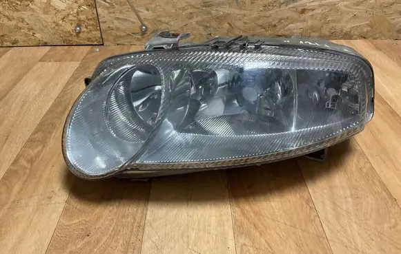 Alfa Romeo 147 Headlight/headlamp 1305236084
