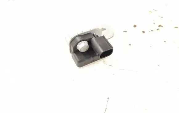 Mercedes-Benz E W213 ESP acceleration yaw rate sensor 0009057600 A0009057600