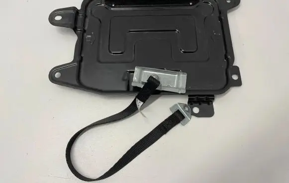 Mercedes-Benz CLS C257 Battery tray A2136102603
