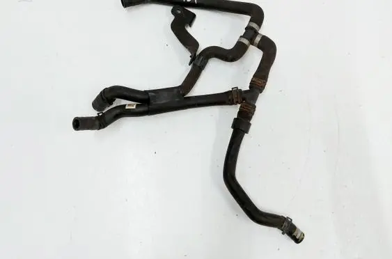 Audi A4 S4 B9 Engine coolant pipe/hose 8W2121609D