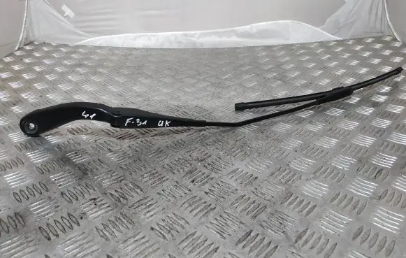 BMW 3 F30 F35 F31 Windshield/front glass wiper blade W000027229D