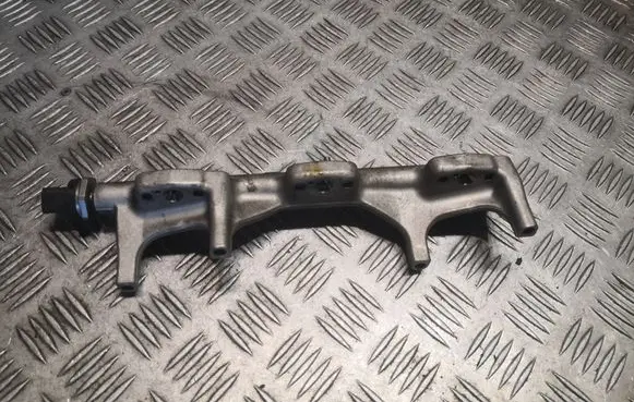 Mini Clubman F54 Fuel main line pipe 7639975
