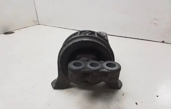 Opel Zafira A Engine mount bracket V05129 ALSL9