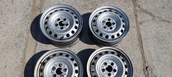 Mercedes-Benz Vito Viano W639 R16 steel rim 