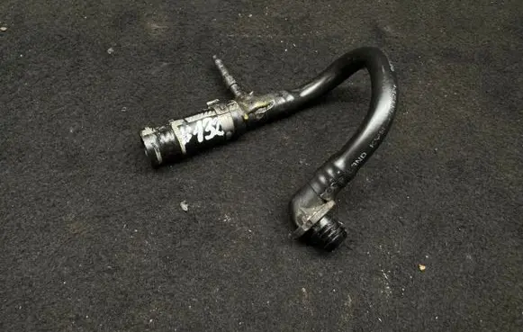 Audi A4 S4 B6 8E 8H Vacuum line/pipe/hose 8E0611931CD