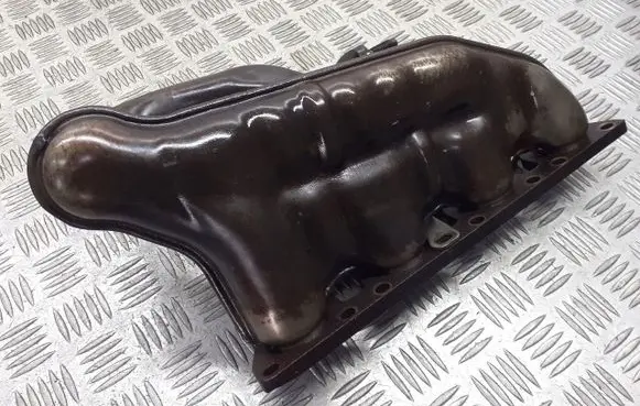 Audi A4 S4 B6 8E 8H Exhaust manifold