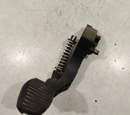 Clutch pedal