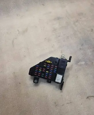 KIA Sportage Fuse module 919501F510 AK6478 F51K06AC1283