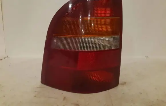 Ford Mondeo MK I Rear/tail lights