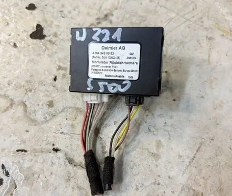 Mercedes-Benz S W221 Camera control unit module A1645430062 100000125 11550431