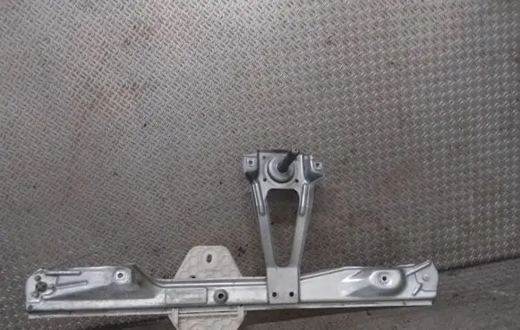 Renault Thalia II Rear door manual window regulator 7700434698