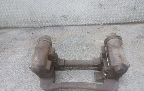 KIA Ceed Brake caliper pad carrier rear 
