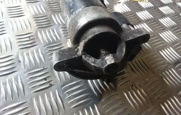 Citroen Xsara Starter motor 1005821815