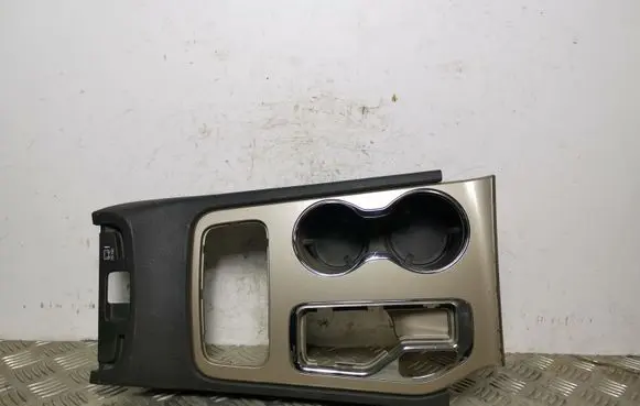 Jeep Grand Cherokee Gear shifter surround trim plastic 5VR371X9AC