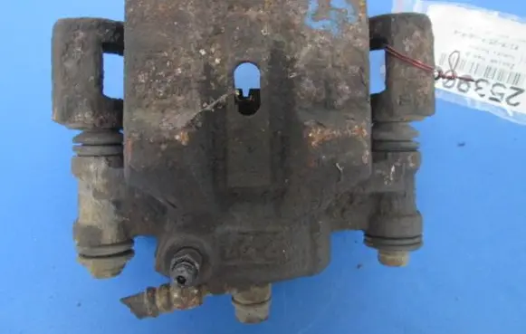 Suzuki Baleno EG Front brake caliper