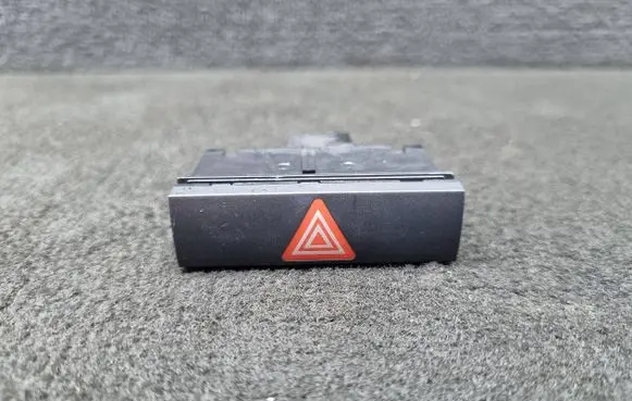 Audi A6 S6 C6 4F Hazard light switch 4F0941509