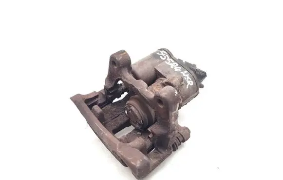 Volkswagen PASSAT B7 Rear brake caliper