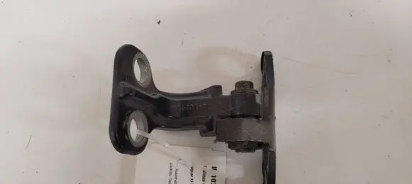 Jaguar XF X250 Rear door upper hinge 8X23F22