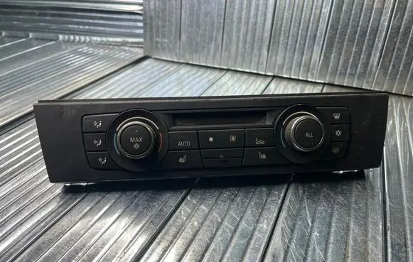 BMW 3 E92 E93 Climate control unit 9242411 100810120