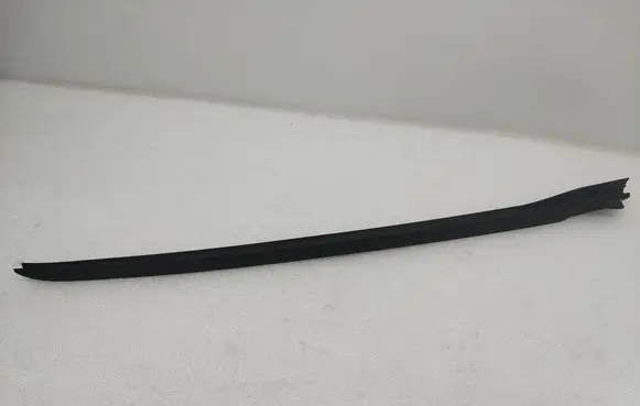 BMW i4 Windshield trim 11025010