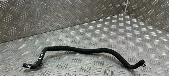 Jeep Grand Cherokee Engine coolant pipe/hose