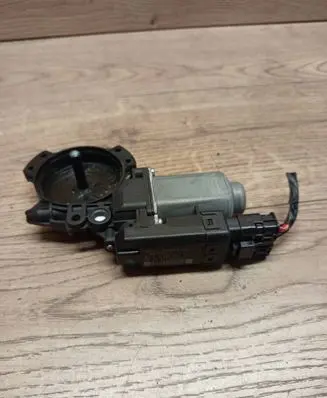 KIA Ceed Front door window regulator motor 402054D 2054