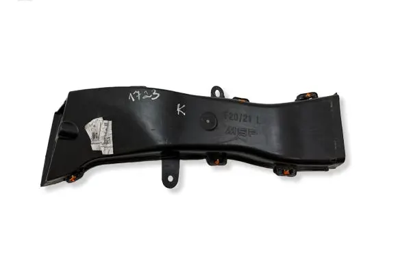 BMW 1 F20 F21 Air intake duct part 15677210
