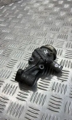 Mercedes-Benz SLK R171 EGR valve