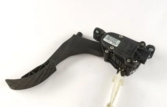 Volkswagen Polo Accelerator throttle pedal 6Q1721503B 6PV00849501