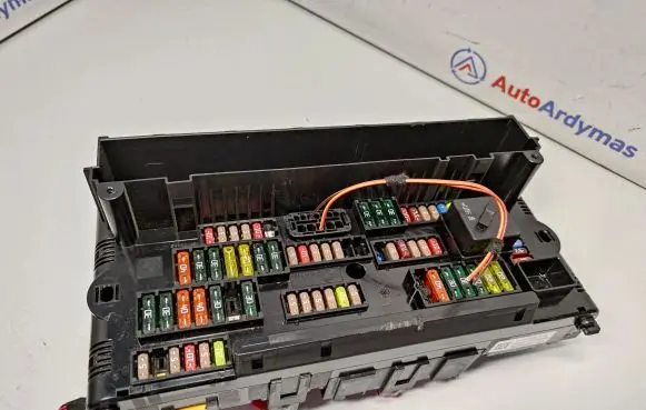 BMW 5 F10 F11 Fuse module 9234421 61149234421