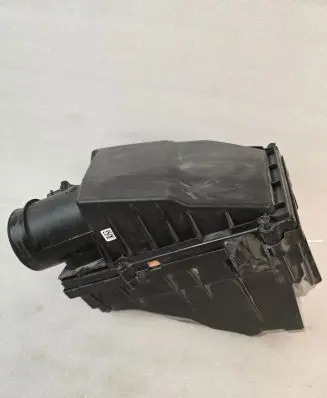 Volvo S90, V90 Air filter box 31474901