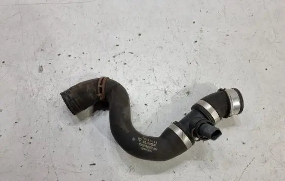 Porsche Panamera (970) Engine coolant pipe/hose 97010640230