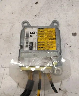 Toyota Prius (XW30) Airbag control unit/module 1503002311 052311