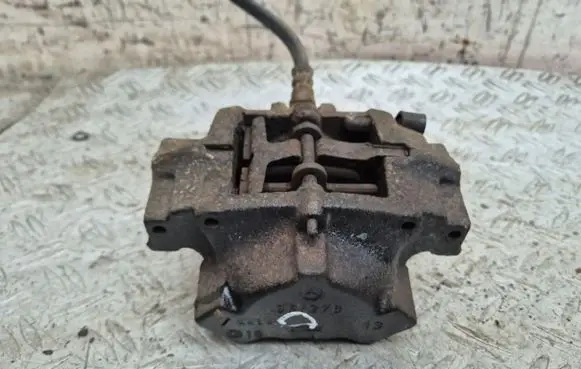 Chrysler Crossfire Rear brake caliper