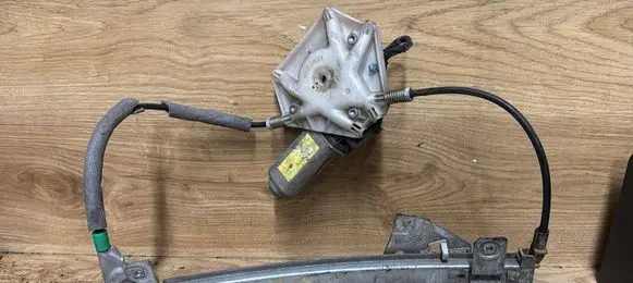 Volvo S40, V40 Rear door window regulator with motor 