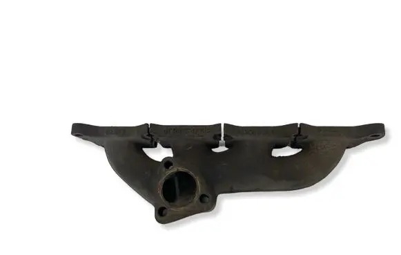 Volkswagen PASSAT B5 Exhaust manifold 058253033E