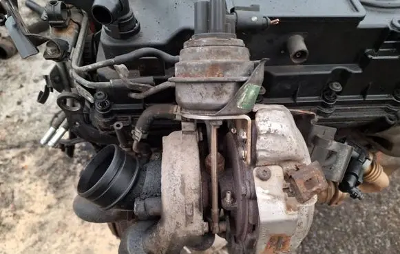 Mitsubishi Lancer X Turbo 03g253019