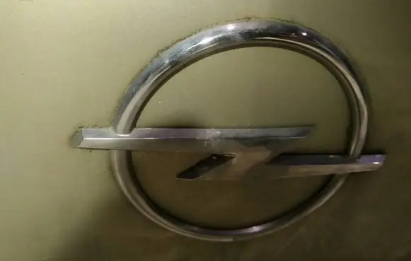 Opel Corsa D Manufacturer badge logo/emblem 