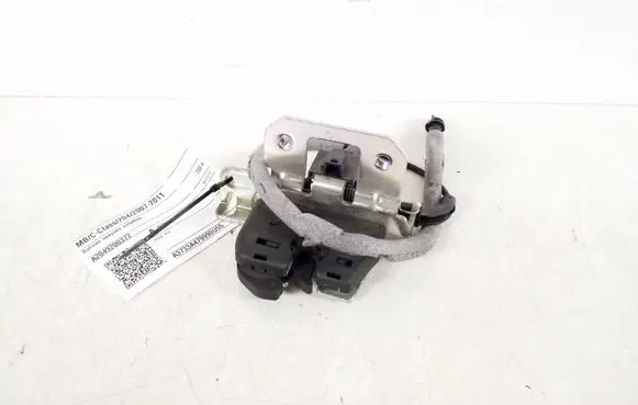 Mercedes-Benz C W204 Seat back rest lock catch A2049200372
