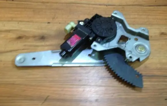 Sliding door window regulator with motor