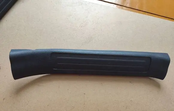 Mazda 3 II Rear sill trim cover BBM468730 K3006