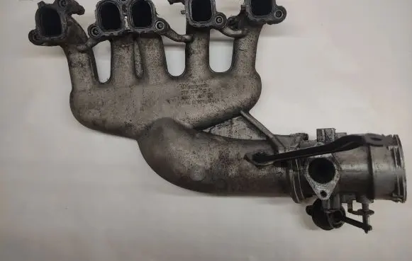 Volkswagen Transporter - Caravelle T5 Intake manifold 070129713P 070128073