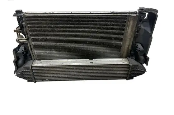 Volvo S80 Radiator set 31261105 6G919L440DC 6G9119710DA