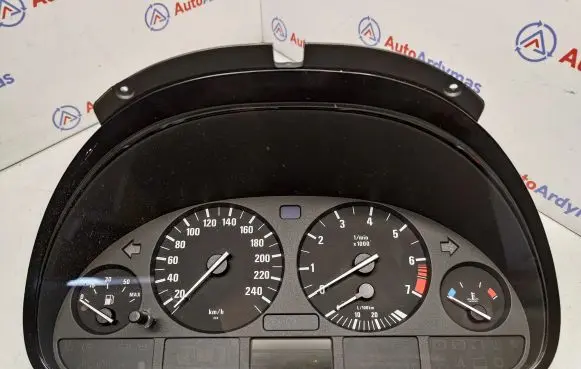 BMW 5 E39 Speedometer (instrument cluster) 62116914910 62106942225