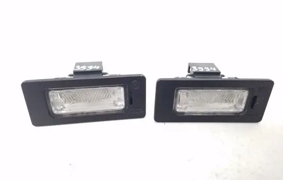 Audi S5 Number plate light 8T0943021