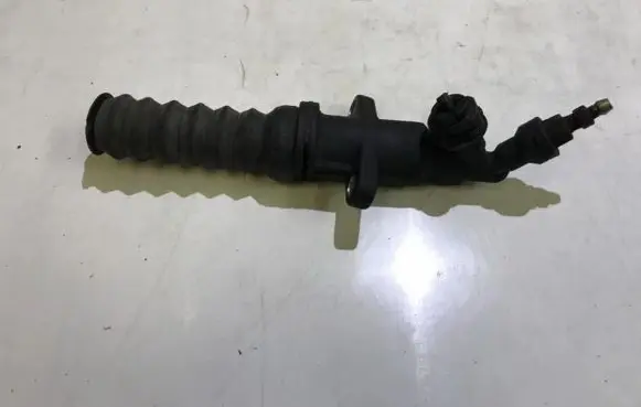 Clutch master cylinder