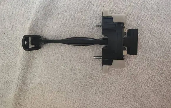Opel Insignia A Rear door check strap stopper 13229108
